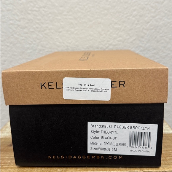 Kelsi Dagger Theory Black Leather Thing Buckle strap Sandals Size 8.5 NEW - Picture 7 of 7
